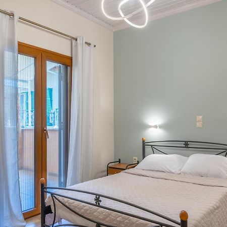 G.R Luxury Apartment Kalligoni Екстериор снимка