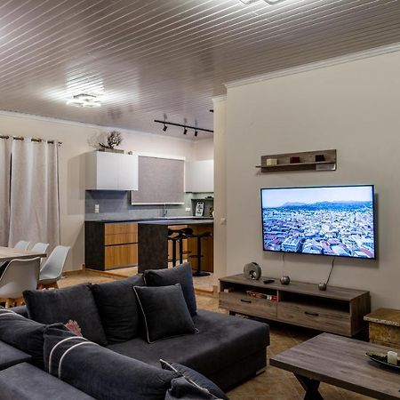 G.R Luxury Apartment Kalligoni Екстериор снимка