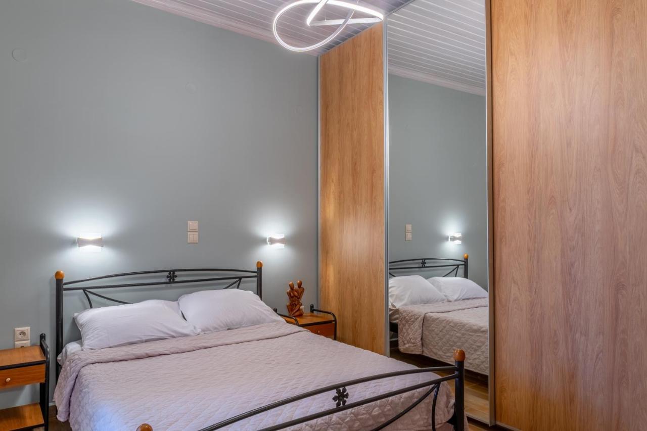 G.R Luxury Apartment Kalligoni Екстериор снимка