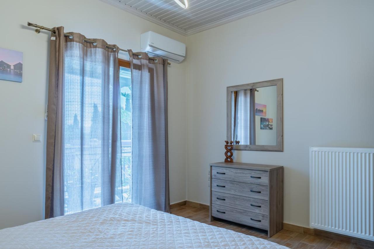 G.R Luxury Apartment Kalligoni Екстериор снимка